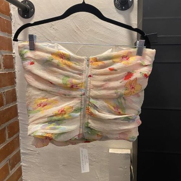 Abby Strapless Top - Picture 4 of 13